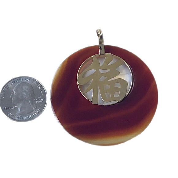 Vintage Retro Amber Resin Blessing Chinese Fu Symbol Circle Pendant 14K Gold - Picture 3 of 13
